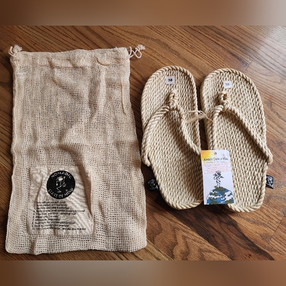 Nomadic State of Mind sandals - Picture 1 of 4